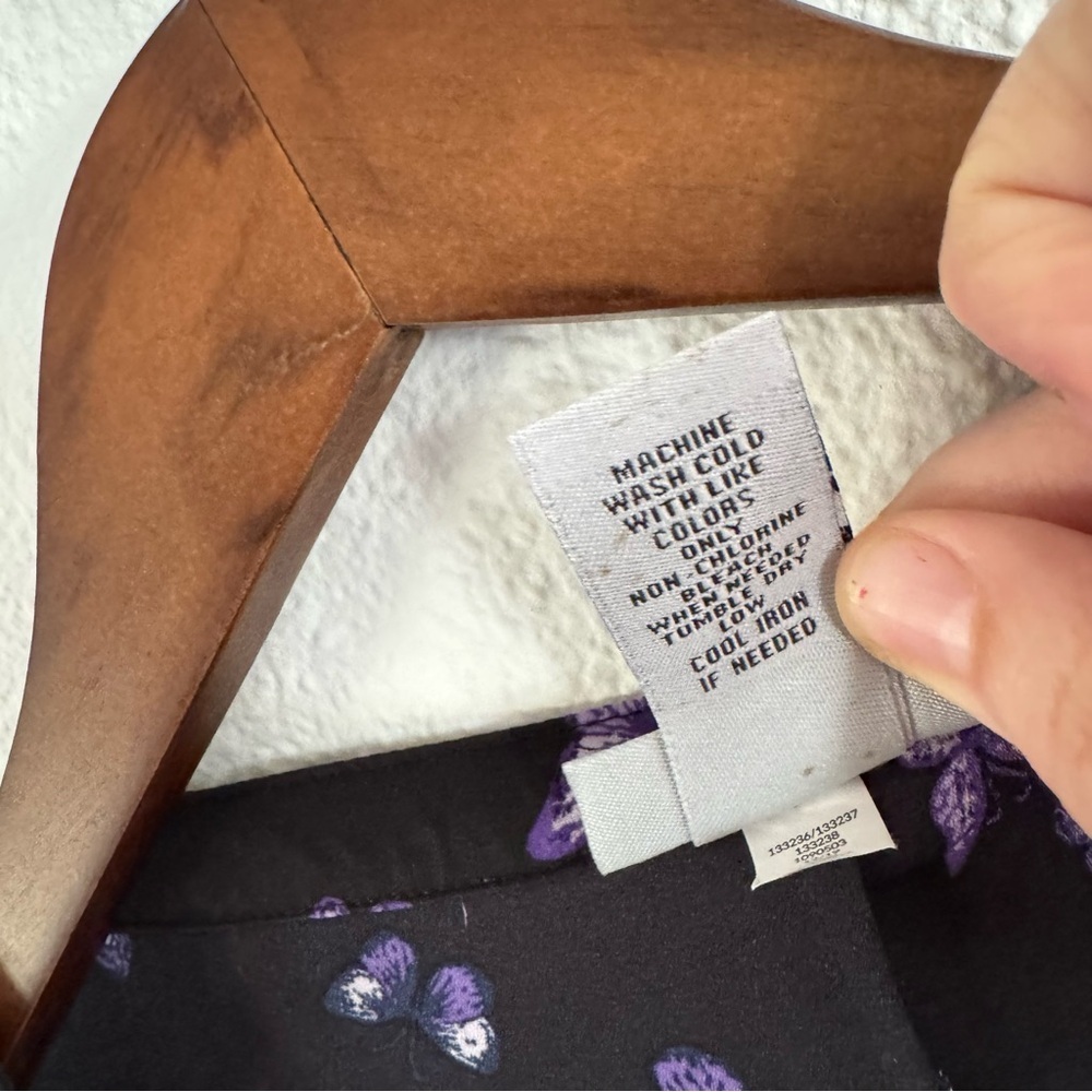 Butterfly Roll Tab Blouse 2X 22/24 Catherines Black Purple Art-to-Wear Shirt Lux - Picture 7 of 9